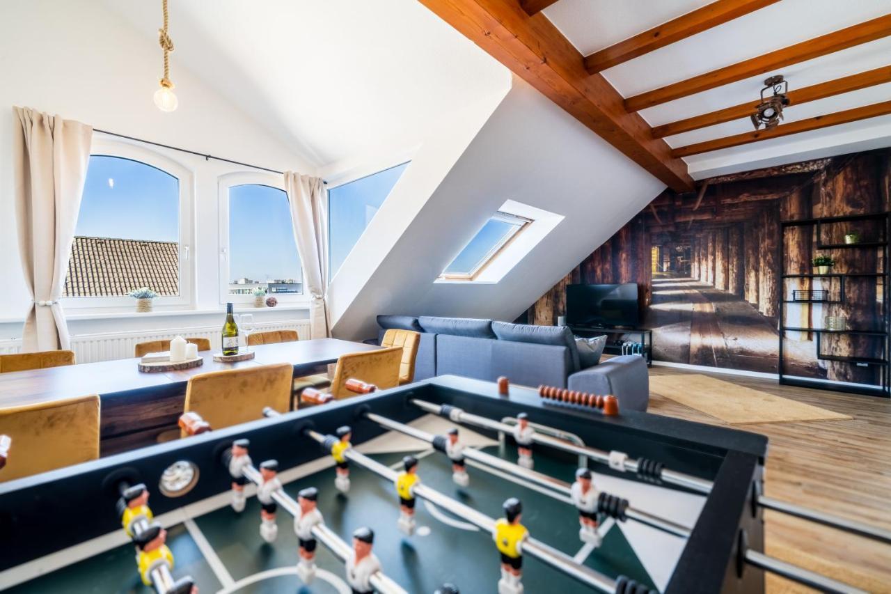 Stylisches Penthouse Zentral Tischfussball 100M2 Wii 하노버 외부 사진